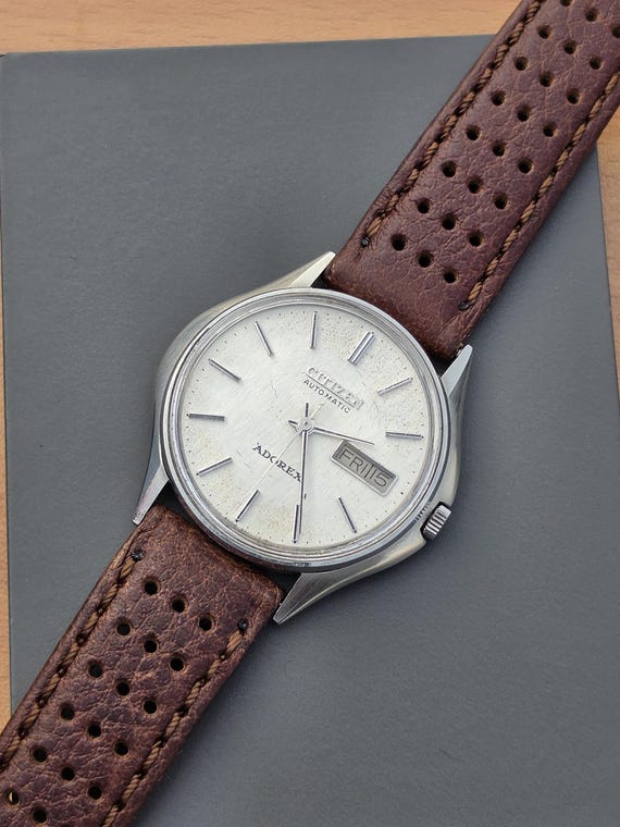 Vintage Citizen Adorex Patina Dial Automatic Stainless Steel Rare 1970s Men's Leather Watch View 3