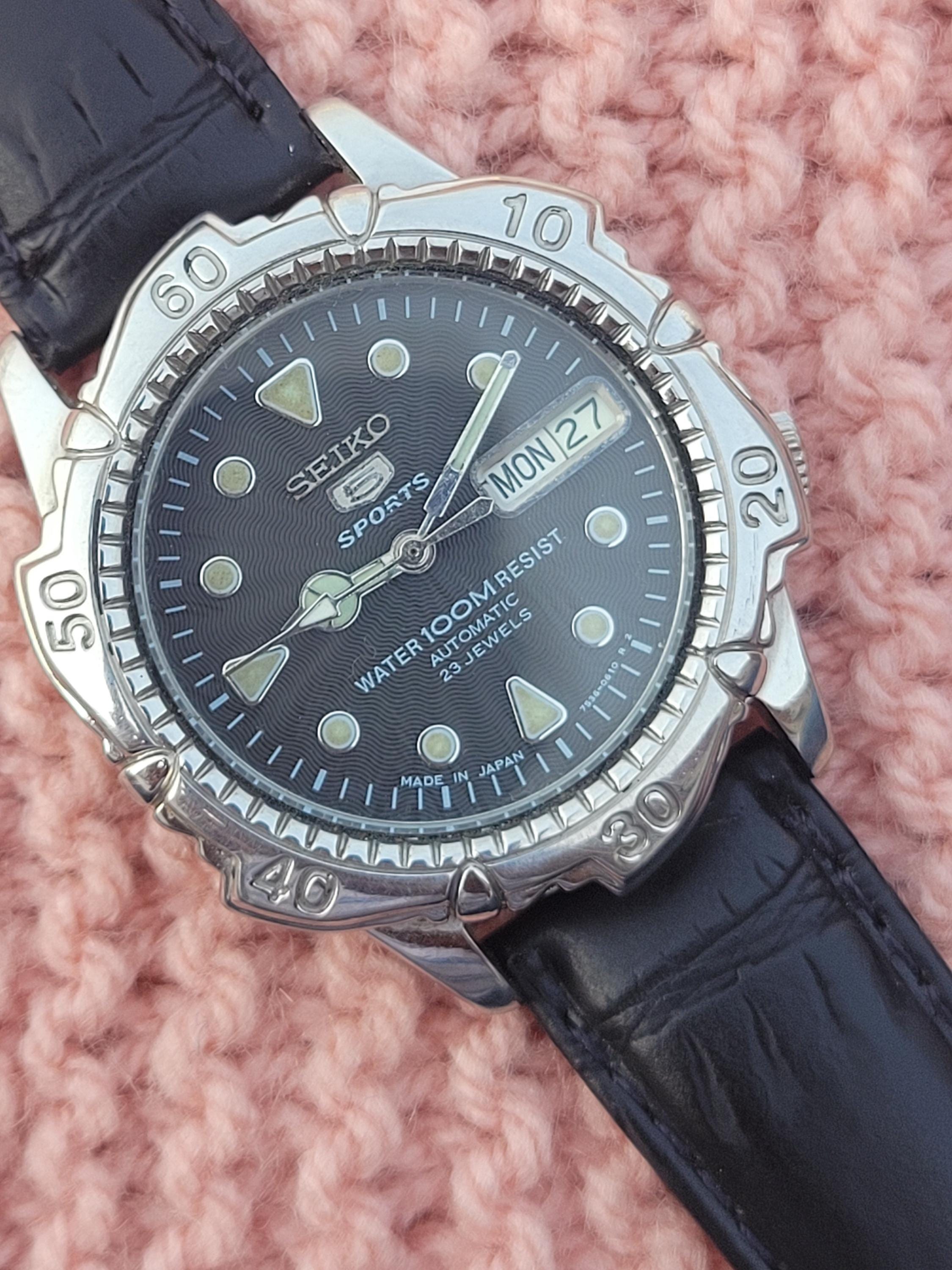 Vintage Seiko 5 Sports Diver Watch: Starfish Automatic Stainless