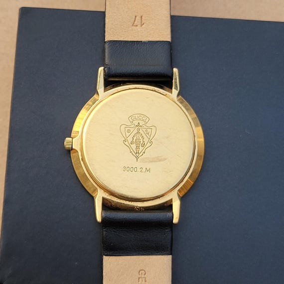 Gucci Black 3000.2.M Quartz Gold Plated Swiss Made Men's Wrist