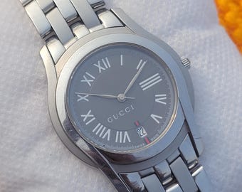 GUCCI 3300 M ゴールド ヴィンテージ スイス製 腕時計 クォーツ - Etsy