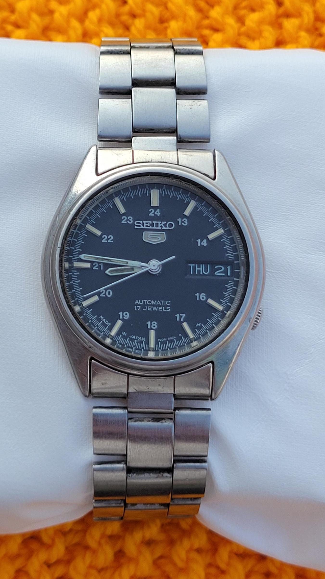 ヴィンテージ　SEIKO 腕時計　時計 Vintage Seiko Quartz Silver/Stainless Steel -Day Date Dial