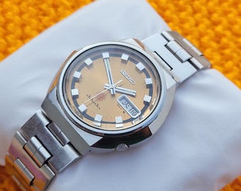 Excellent Vintage Seiko Advan 6106-7570 Automatic Stainless