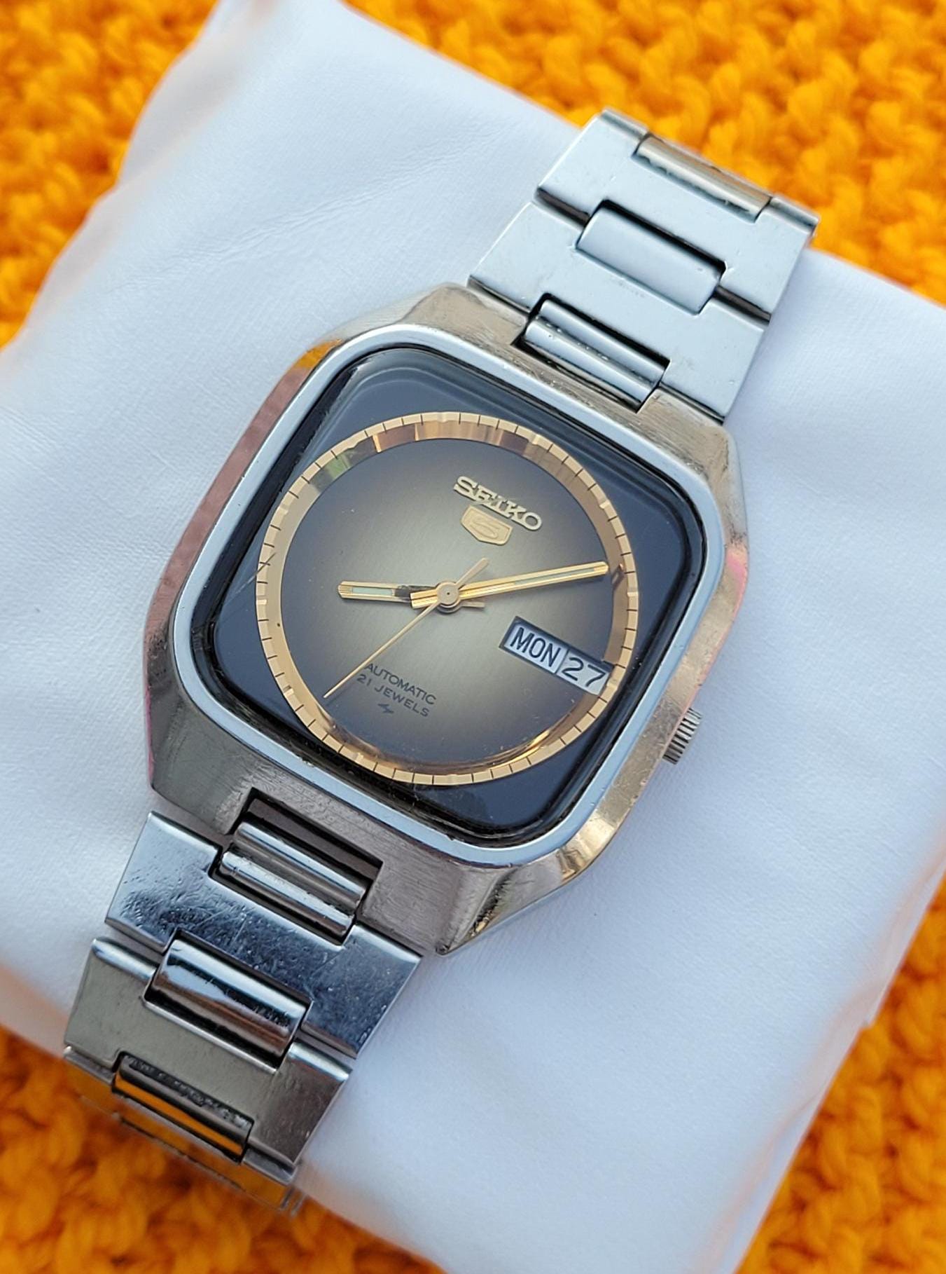 ヴィンテージ セイコー5 自動巻き メンズウォッチ：ブラウン文字盤