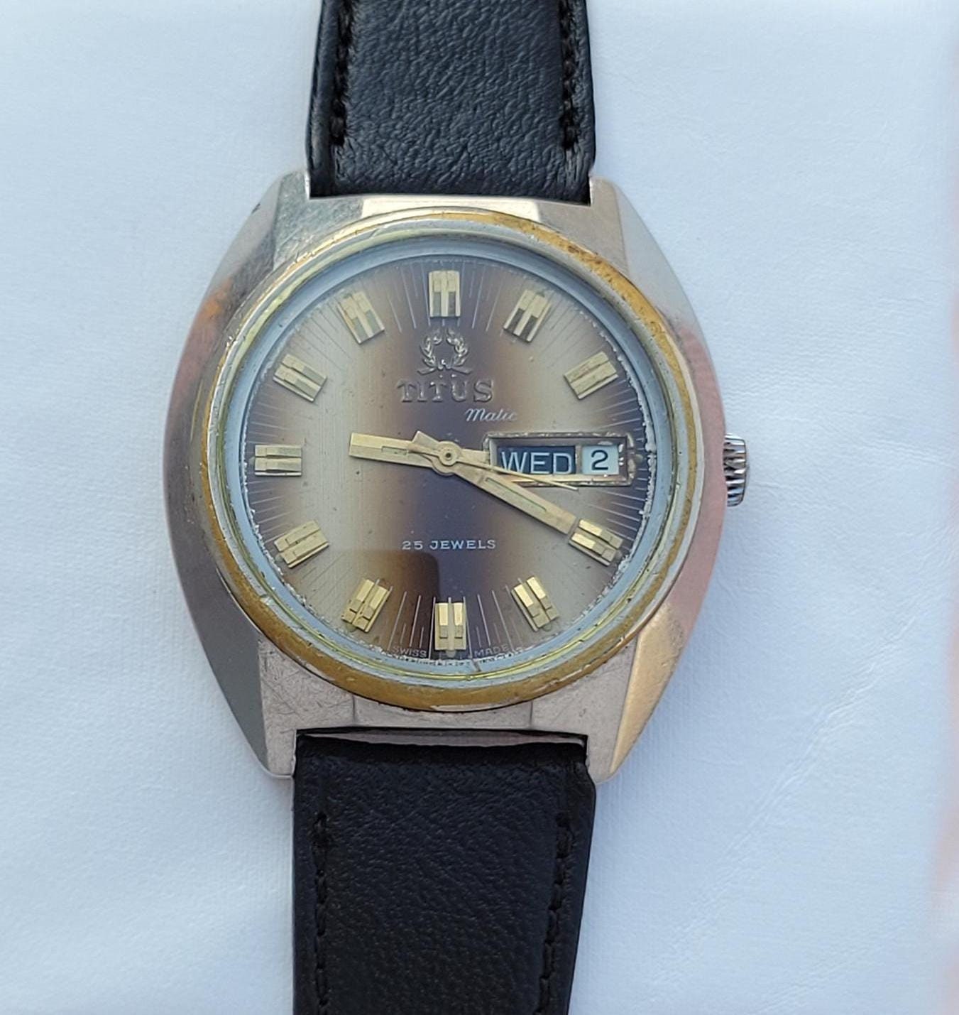 Vintage Solvil Et Titus Automatic Men's Watch: Swiss Made Day/date