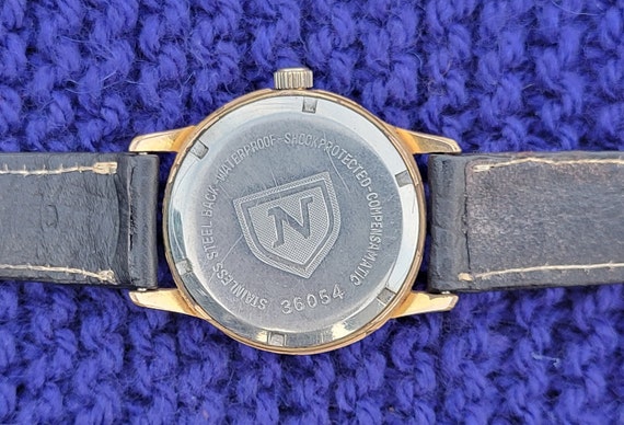 Montre Bracelet Vintage Pour Femme NIVADA En Acier – Mécanique, Argentée, Style Rétro