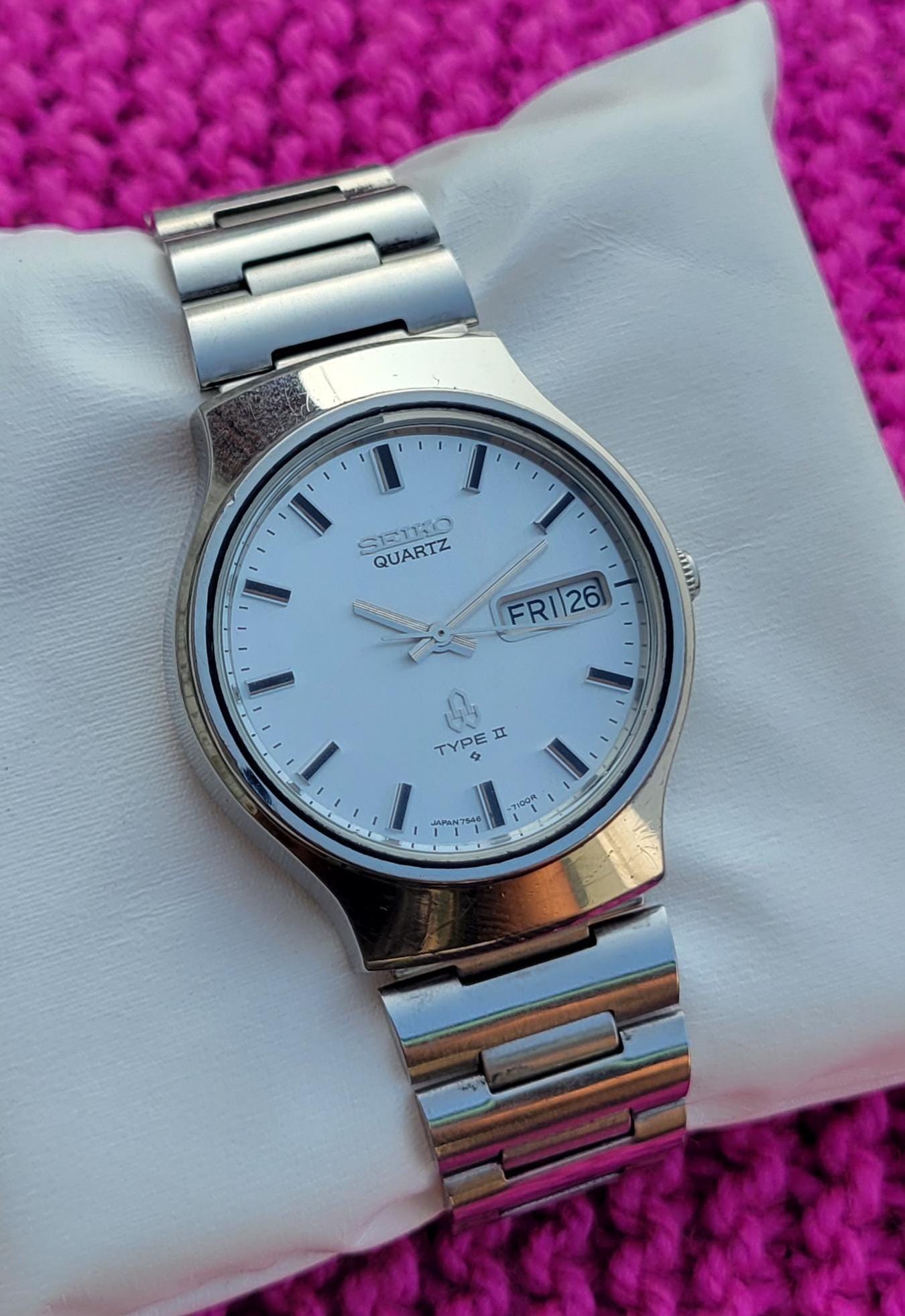 Vintage Seiko Quartz Type II Stainless Steel Men's Watch - Etsy