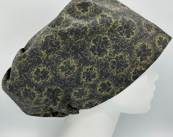 Scrub Cap Surgical Hat Cotton Women’s St Patrick’s Day Gold Lucky Shamrock Clover