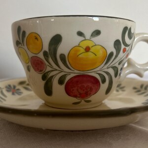 Vintage Zeller Keramik Germany Set of 6 Hand Painted Teacups with Saucer.