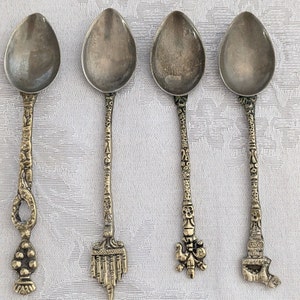 Montagnani Style Set Of 7 Spoons And 2 Forks image 4