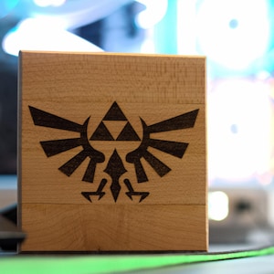 Legend of Zelda Triforce Coaster | Wooden Hyrule Crest Drink Coaster | Gamer Gift | Geeky Home Decor | Video Game Gift | Game Room Decor
