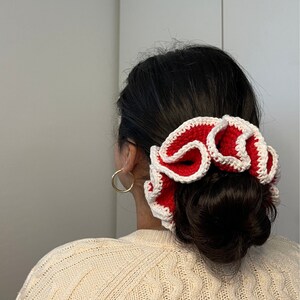 Mega Ruffle Crochet Scrunchie - Etsy