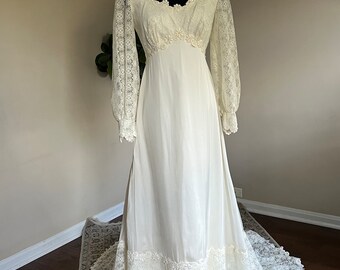 Abito da sposa vintage in pizzo avorio anni '70 - Abito da sposa Boho Prairie - Abito da sposa Cottagecore - Abito da sposa modesto a maniche lunghe - Gunne gotico