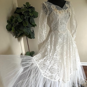 Vintage 50er Jahre Spitze Brautkleid: XXS-XS Midcentury Brautkleid
