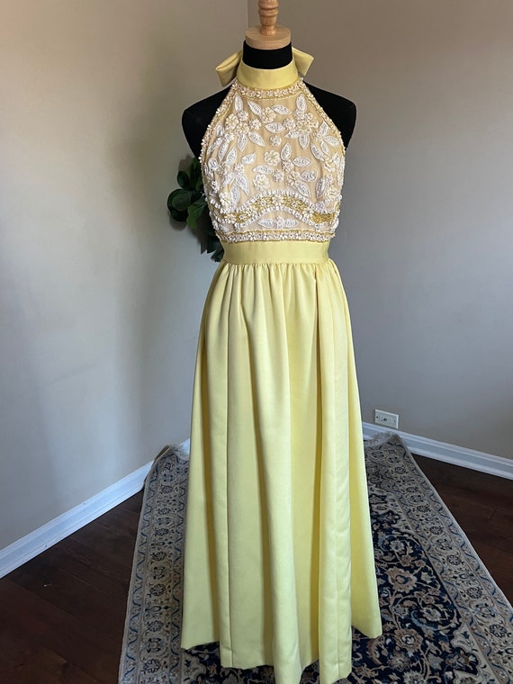 Retro Glam! Vintage 70s Evening Gown with POCKETS,