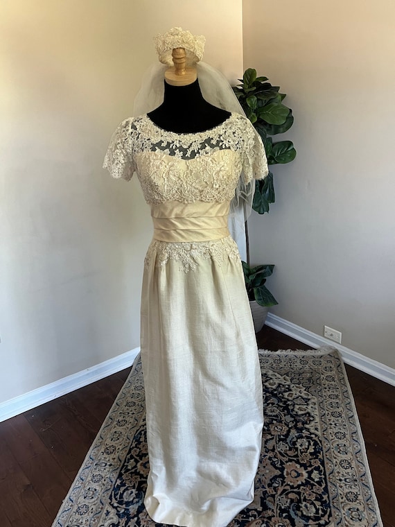 Retro Bridal Perfection! Vintage 1950s Ivory Weddi