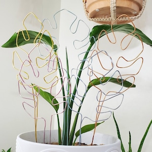 Monstera Shaped Plant Support for Smaller Indoor Potted House Plants, Indoor Garden Accessories, Plant Gift, Cute Boho Plant Support Holder