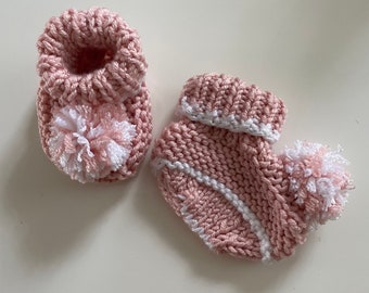 Chaussons bébé tricotés à la main