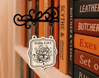 Letrero personalizado de taberna de libros de fantasía, separador de libros de amor oscuro, regalo de Booktok, organizador de géneros literarios, regalo literario, separador de biblioteca personalizado