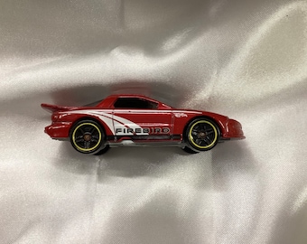 Hot Wheels 1997 Pontiac Firebird Red Diecast Retired NASCAR 1:64. Nice!