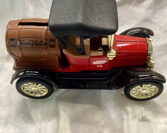 Ertl True Value 1918 Ford Runabout Die-Cast Bank. Mint