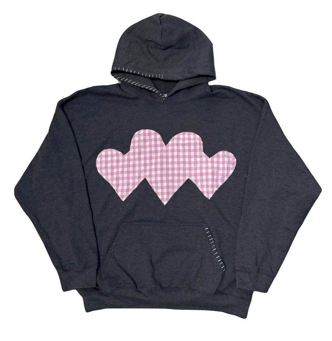 [GRAVER]★HEART BOARD EMBROIDERY SWEATSHIRT Designer fashion, Seoul-fully created | W Concept