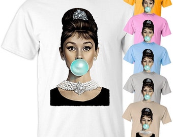 Breakfast at Tiffany&#39;s V6 (Audrey Hepburn) Poster Men T Shirt all sizes S-5XL