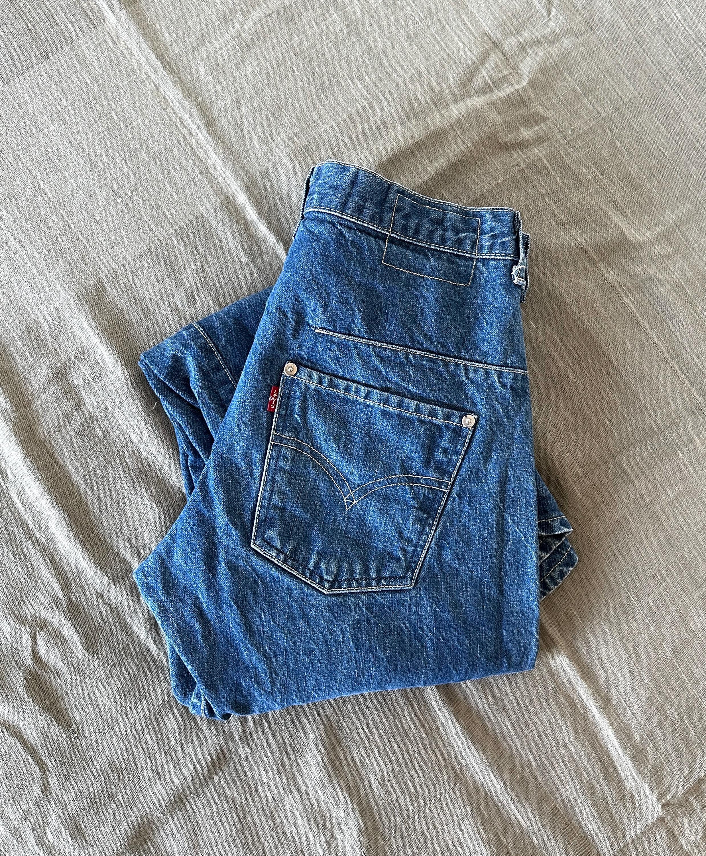 パンツ 00s Levi's Engineered Jeans 3D denim Engineered Jeans by LEVIS Vintage 3D Denim From 00's - Etsy