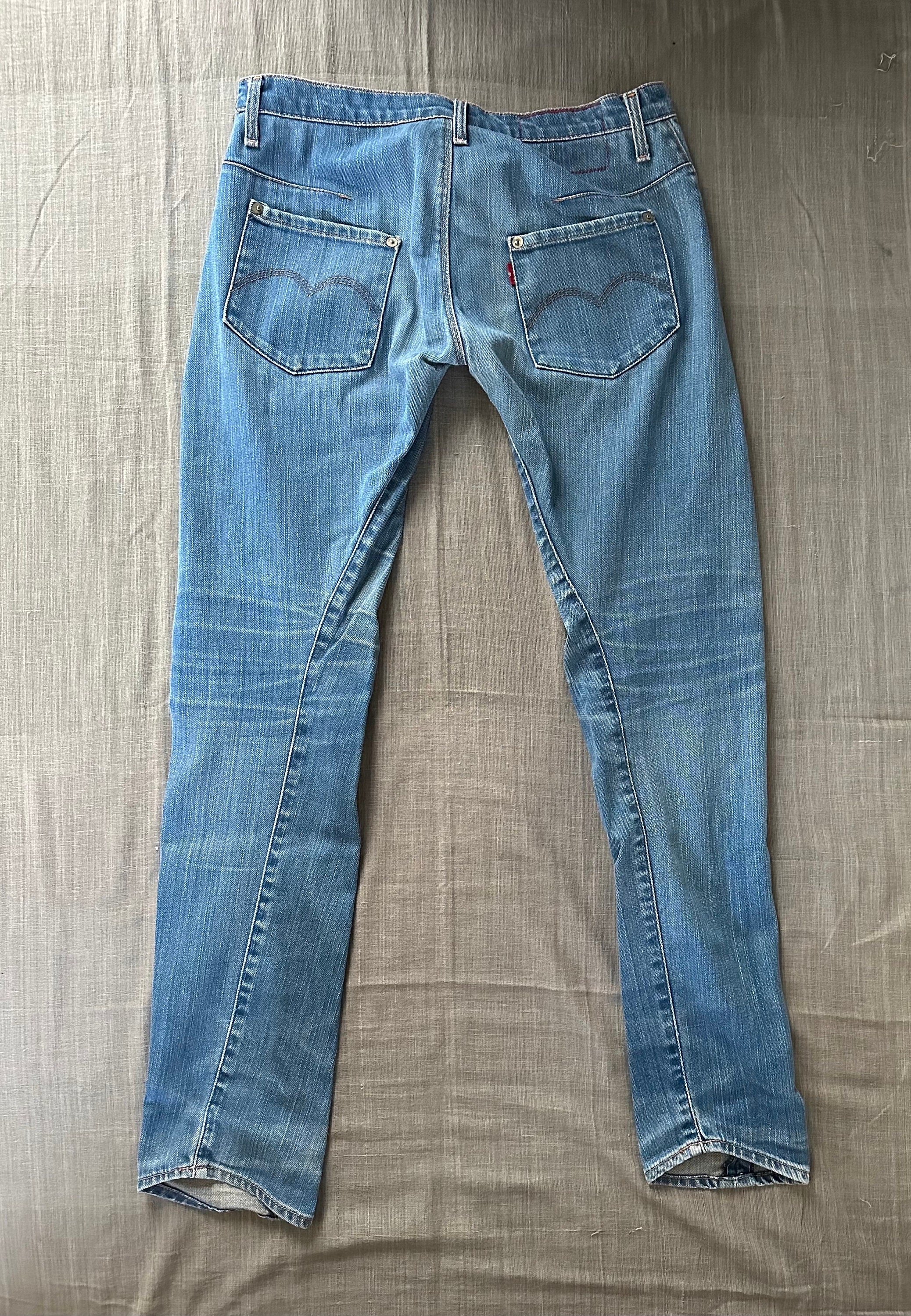 M 00s Levi's RED 3D CUT Denim Coverall