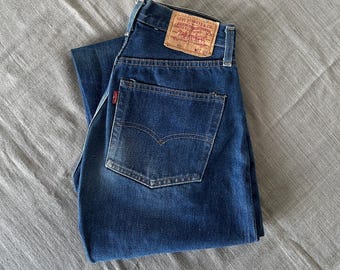 Vintage Levi's 55501 501XX Jeans Size 30 / Faded Distressed