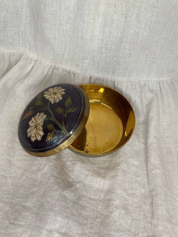 Vintage Solid Brass Trinket Box with a Floral Des… - image 1