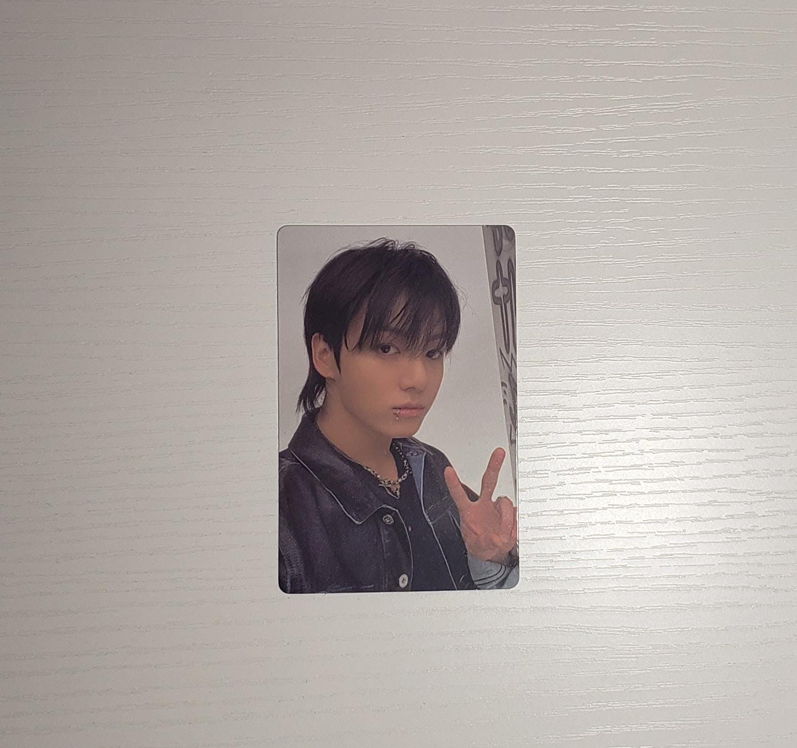 Jungkook golden photocard - Etsy 日本