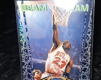 1993 Stadium Club Beam Team MICHAEL JORDAN #4 Graded Mint+ 9.5
