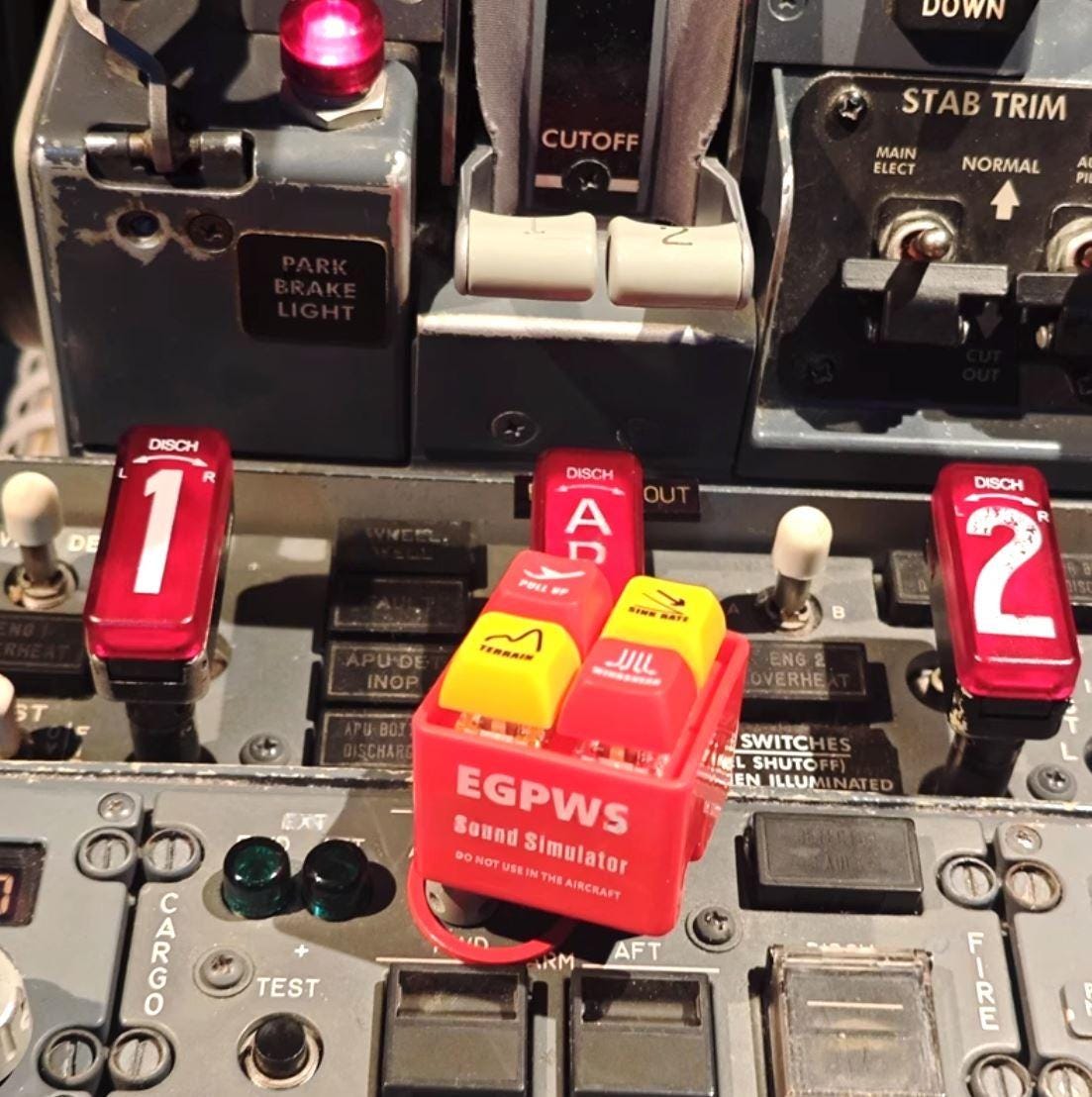 Boeing 737 Honeywell EGPWS-Inspired Keychain