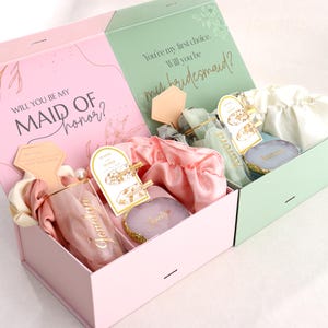 Bridesmaid Proposal Boxes - Bride Gift Box,  Maid of Honor Gift, Bridal Shower Box, Wedding Favors, Matron of Honor Customized Glass