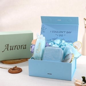 Bridesmaid Proposal Box Perfect Personalized Gift - Custom Maid of Honor Bridesmaid Proposal Box, Bridal Shower Box, Maid of Honor Gift