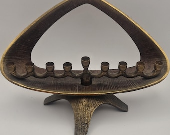 Mid-Century Bronze Chanukka Menora – Abada – handgefertigt, c. 1950–70