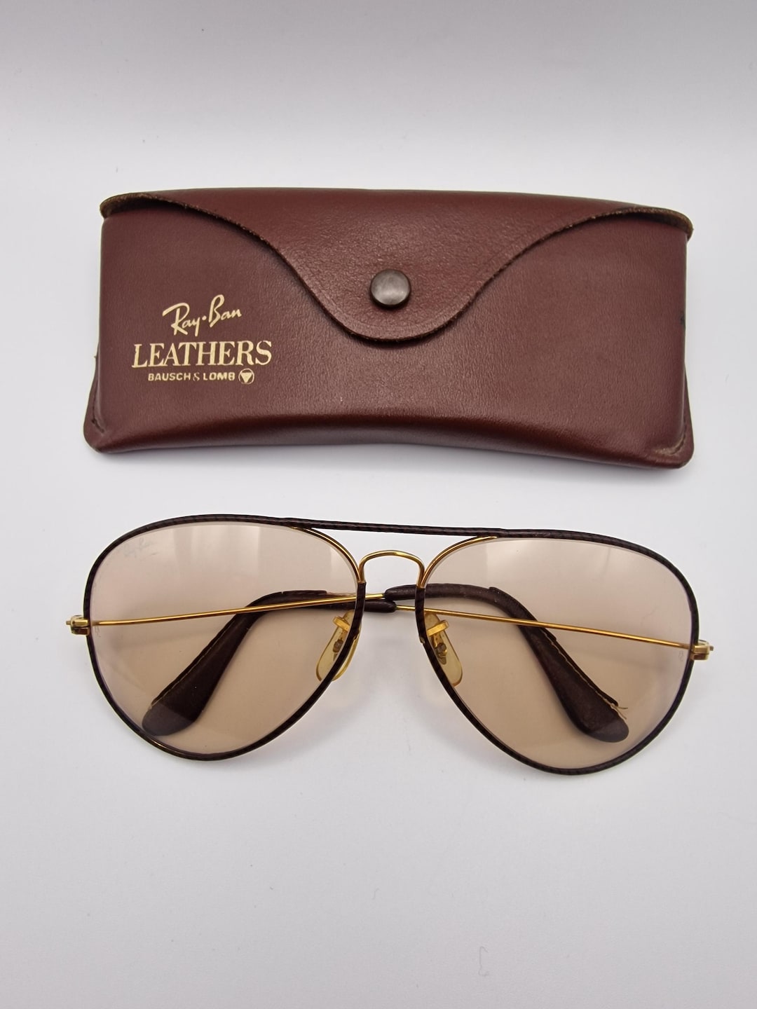Vintage Ray-ban Aviator “leathers” Sunglasses – Bausch & Lomb