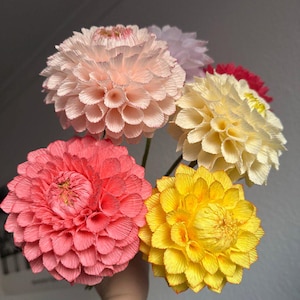 Dalia fiore di carta fatto a mano – idea regalo decorazione floreale – fiori di carta per la festa della mamma, compleanno, primavera, matrimonio, decorazione da tavola