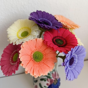 Gerbera in carta crespa – Fiori di carta fatti a mano, bouquet di fiori di carta, idea regalo per la festa della mamma, fiori di lunga durata, decorazione di carta, matrimonio