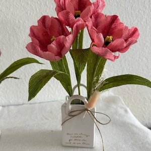 Tulipani fatti a mano in carta crespa – fiori di carta in un vaso di ceramica, regalo e decorazione per la casa, festa della mamma, matrimonio, compleanno, fiore artificiale