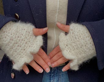Crochet Fingerless Ruffle Gloves Pattern