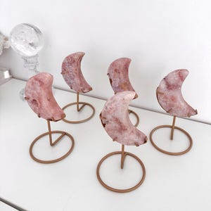 180g  Pink Amethyst moons with stand