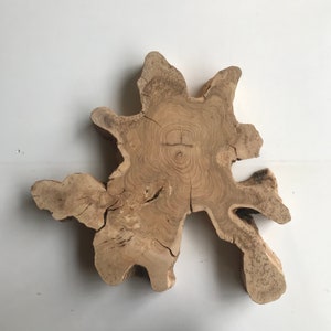 Einzigartige Holzscheibe Holz Raw Edge Harz handgefertigte türkische Holzbretter Live Edge Platte Unbehandeltes Holz 1 Stück Planke 21 &quot;x 20&quot; x 2,5 Zoll