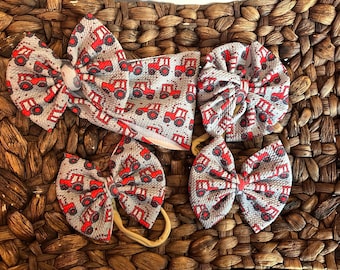 Red tractor hair bows