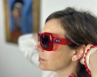 Polarized sunglasses.Polarized sunglasses,Made in Italy