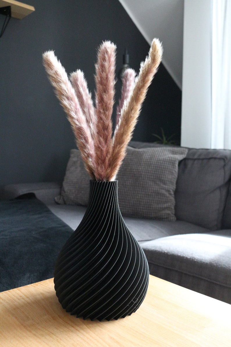 Vase / Dekovase Twisted für Trockenblumen / Einzelblume / Pampasgras / Schleierkraut / 3D Gedruckt Bild 3