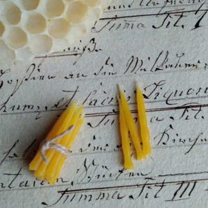 Miniature Beeswax Candles for Dollhouse; 1/12 Scale Mini Candles; Handmade Doll House Accessories; Gift for Collectors;
