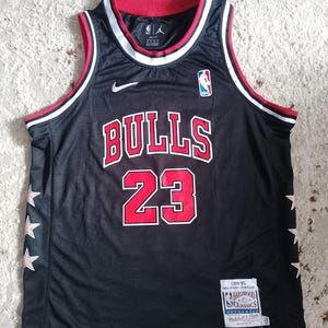 Vintage Michael Jordan #23 Jersey Chicago Bulls NBA XXL Size Nike