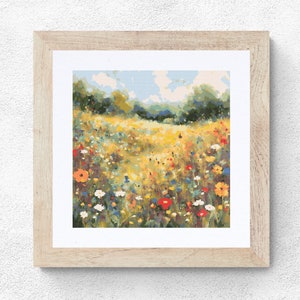 Könnte beinhalten: Ein gerahmtes Gemälde, das ein Feld mit Wildblumen in Rot-, Gelb-, Weiß- und Blautönen zeigt. Das Feld ist von grünen Bäumen und einem blauen Himmel mit weißen Wolken umgeben.