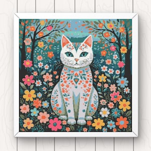 Könnte beinhalten: Eine weiße Katze mit einem Blumenmuster sitzt in einem Feld voller bunter Blumen. Die Katze hat blaue Augen und eine rosa Nase. Der Hintergrund ist dunkelblau mit Bäumen und einem hellblauen Himmel.